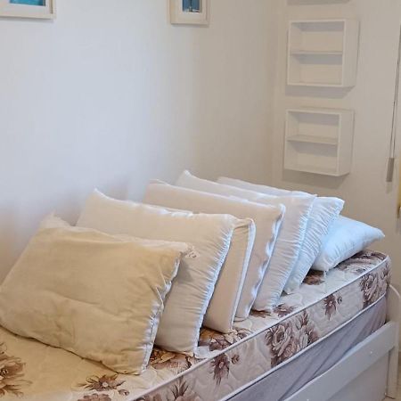 Toninhas - Condominio Wembley Tenis F201 Ubatuba Kültér fotó